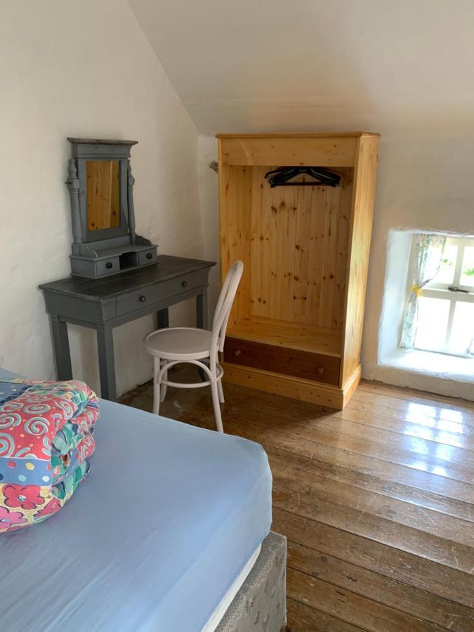 Westland Traditional Cottage Dated 1700'S Ardea Екстериор снимка