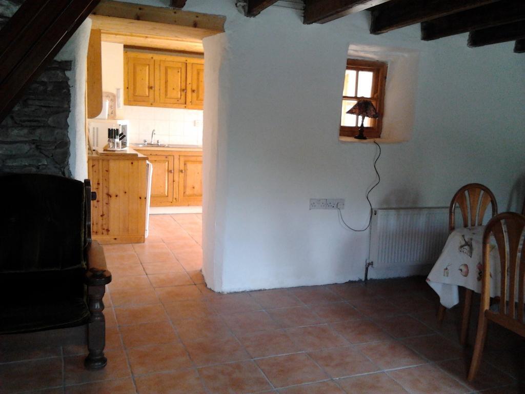Westland Traditional Cottage Dated 1700'S Ardea Стая снимка