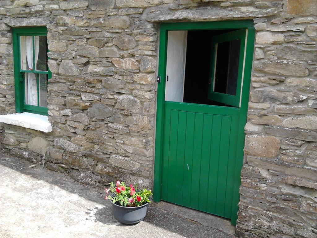 Westland Traditional Cottage Dated 1700'S Ardea Стая снимка