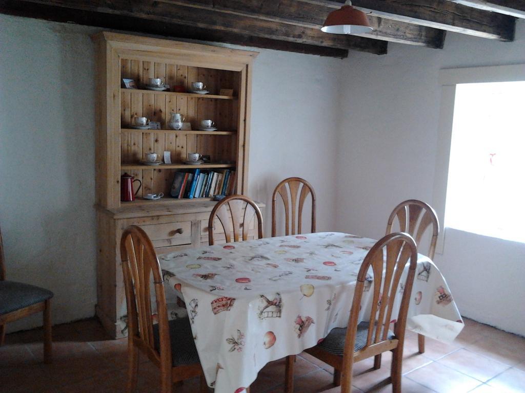 Westland Traditional Cottage Dated 1700'S Ardea Стая снимка
